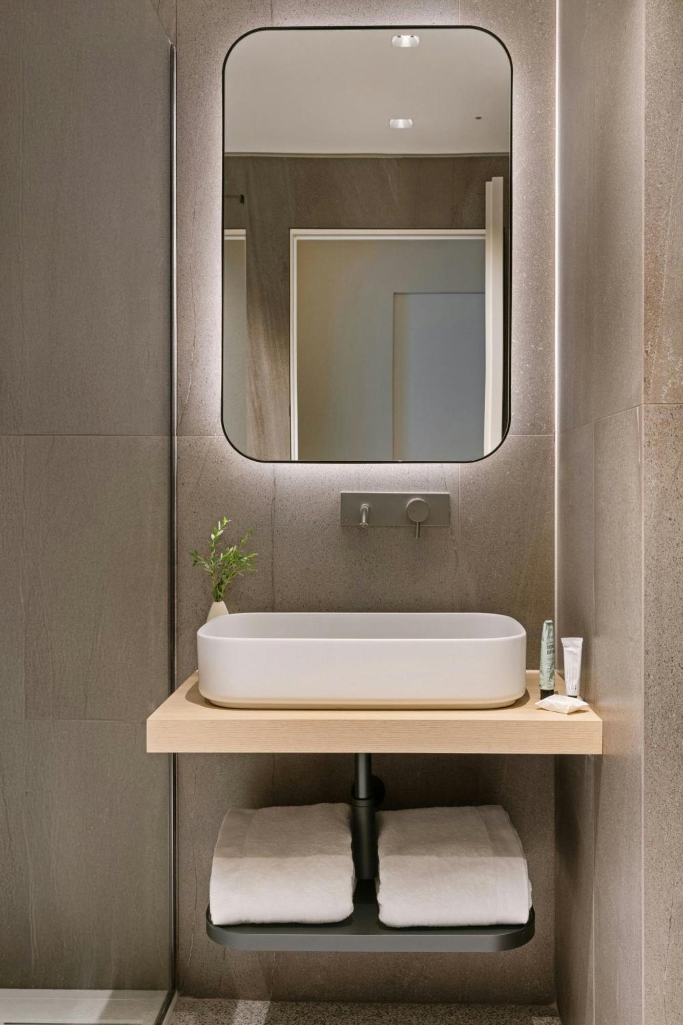 Sonder By Marriott Bonvoy Manzoni Torre Velasca Aparthotel